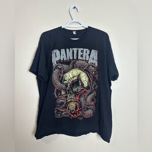 Pantera Size XL Active USA Black Graphic Tee with Skull Design